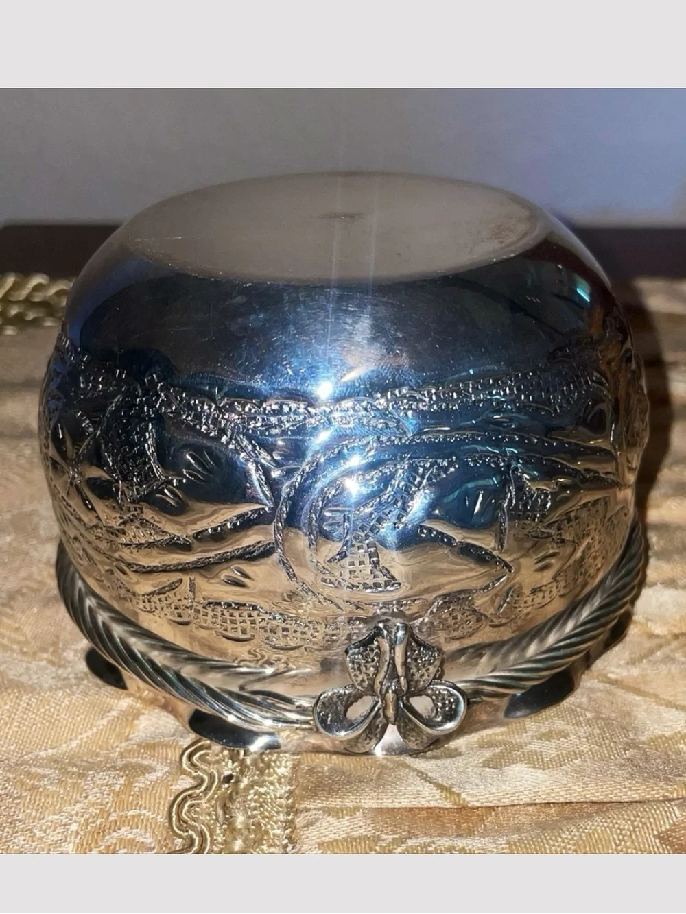 Stunning Antique Chinese Export Silver (CES) bowl dating from the late Qing Dyn